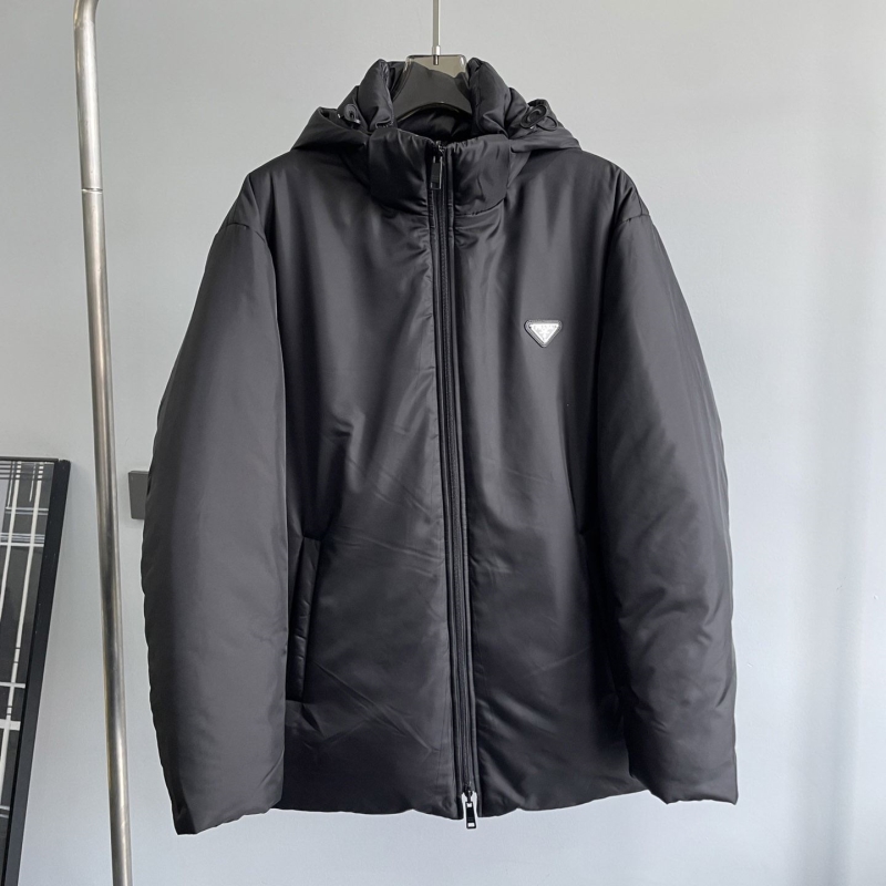 Pra*a down coat